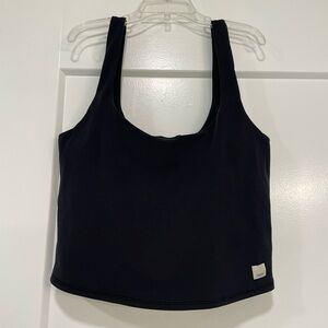 Vuori Daily Crop size Small